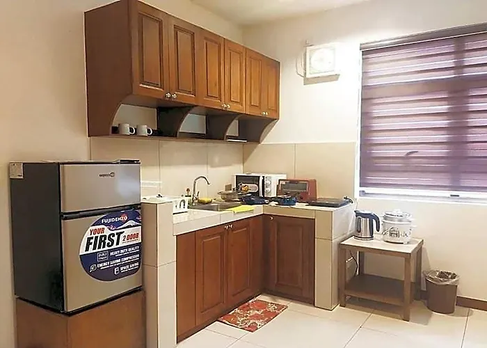호텔 Verjandel Residences 3*